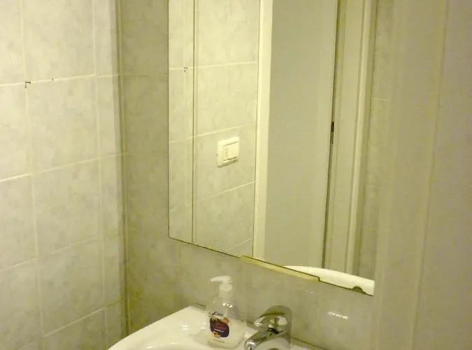 Apartamento Modern Studio In Bologna With Air Conditioning 40 M² Bolonia