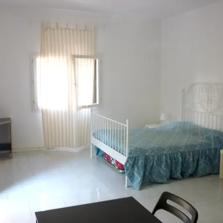 Modern Studio In Bologna With Air Conditioning 40 M²